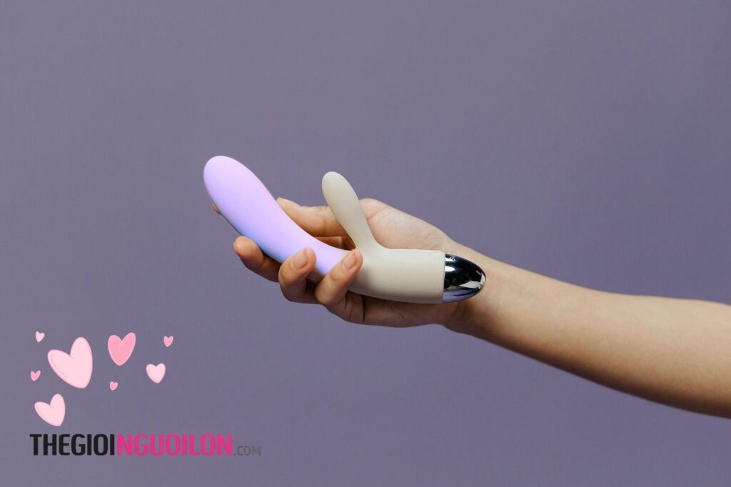 con-gai-co-nen-dung-sextoy-truoc-khi-co-nguoi-yeu-khong -03 thế giới người lớn