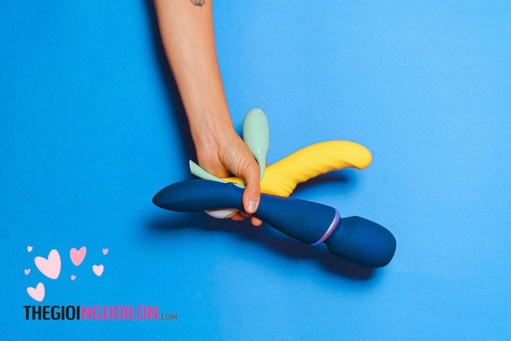 con-gai-co-nen-dung-sextoy-truoc-khi-co-nguoi-yeu-khong -05 thế giới người lớn